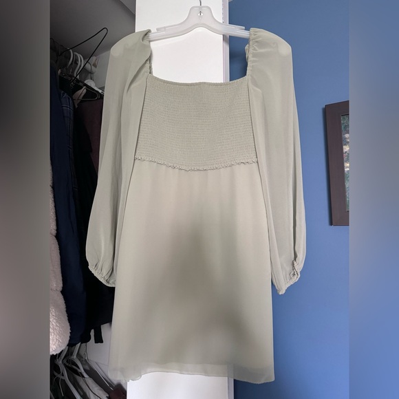 Aritzia dress - Picture 2 of 4